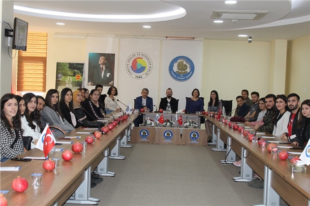 Tarım Ekonomisi Bölümü Iv. Sınıf Öğrencilerine Tarımda Örgütlenme Dersi