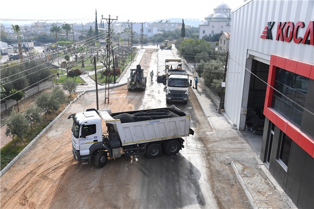 1 Yılda Dökülen Asfalt, 1 Ayda Döküldü