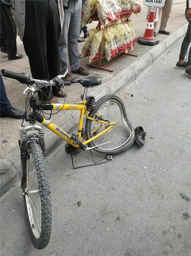 Mersin Tarsus Bisiklet Sürücüsüne Araba Çarptı
