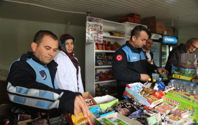 Erdemli Zabıtasından Okul Kantinlerine Denetim