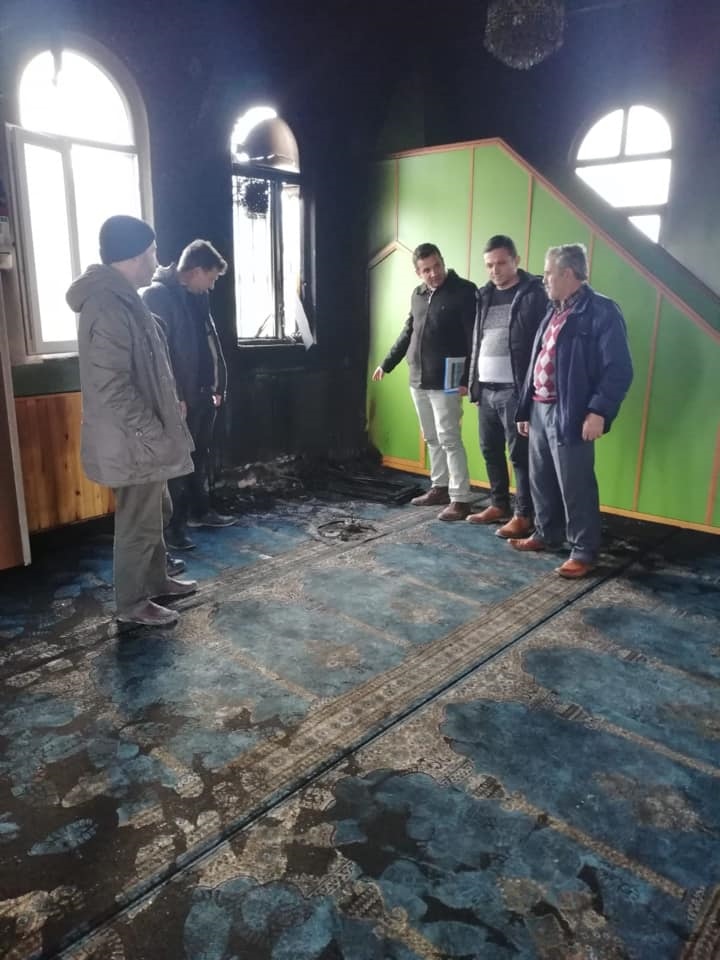Mersin Gülnar'da Bir Camide Yangın Meydana Geldi