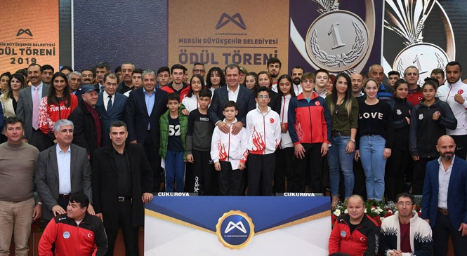 Mersin Büyükşehir’den Amatör Spor Kulüplerine 823 Bin TL Değerinde Yardım