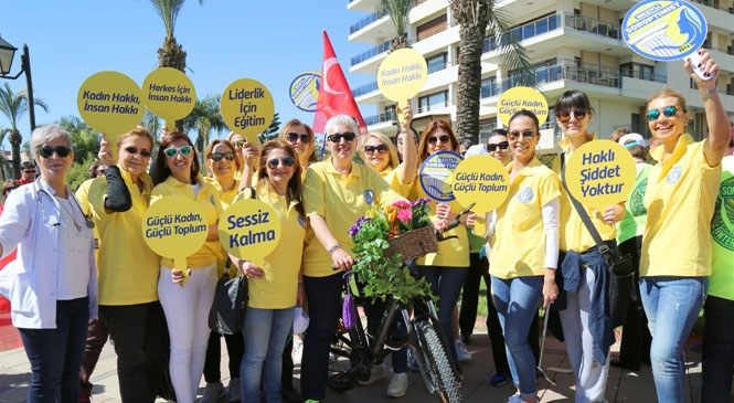 Suzan Kardeş Kız Çocuklarının Eğitimine Katkı Sağlamak İçin Sahne Alacak