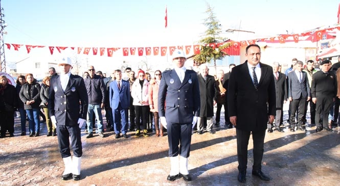 Başkan Yılmaz; "Aradan Yüzyıllar Geçse De Türk'ün Kahramanlık Ruhu Hep Tazedir"