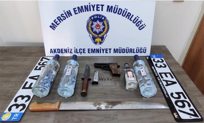 Uyuşturucu Satanlar Portakal Bahçesinde Yakalandı! Mersin'de Uyuşturucu Ticareti Yapan Şahıslara Göz Açtırılmıyor