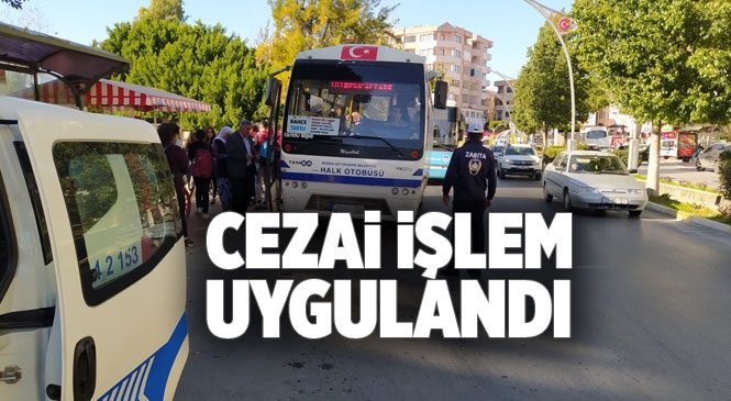 Mersin'de Sigara İçen ve Cep Telefonuyla Konuşan Sürücülere Cezai İşlem Uygulandı