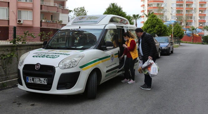 Evden Çıkamayan 65 Yaş Üstü Vatandaşlara Belediye Desteği