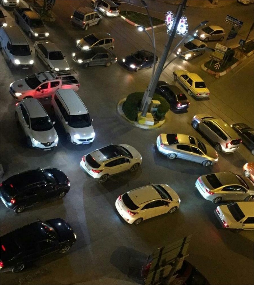 Mersin ve Adana'da Açık Market Olacak Mı? Gece 24.00'e Kadar