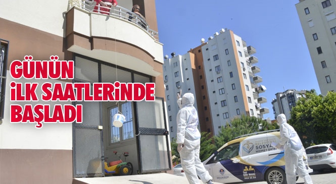 Yenişehir Belediyesi, İki Günlük Sokağa Çıkma Yasağı Nedeniyle Vatandaşların Mağdur Olmaması İçin Harekete Geçerek, Vatandaşın Evine Kadar Ekmek Dağıttı