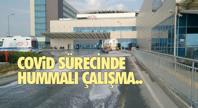 Koronavirüs Sürecinde, Mersin Şehir Hastanesi'ne Çıkan Tüm Güzergahlar Toroslar Belediyesi Ekiplerince Dezenfekte Edildi