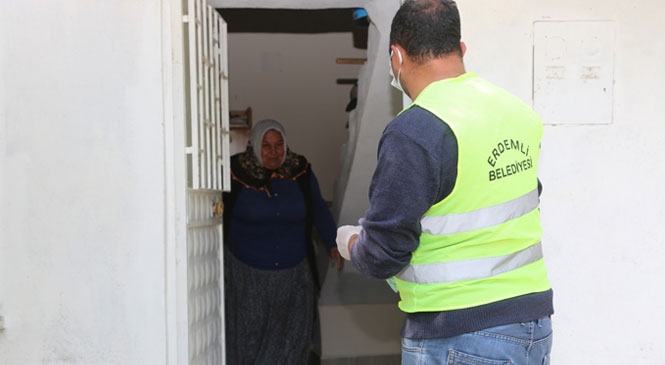 Erdemli Belediyesi’nin Dijital Ortamda Maske Başvurusu’na Büyük İlgi