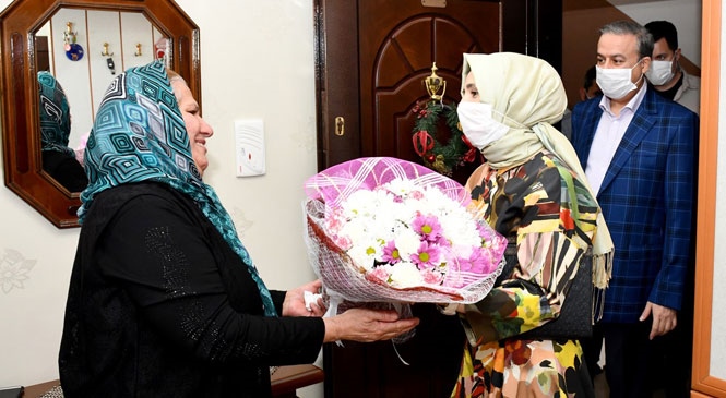 Mersin Valisi Ali İhsan Su’dan "Anneler Günü" Ziyareti