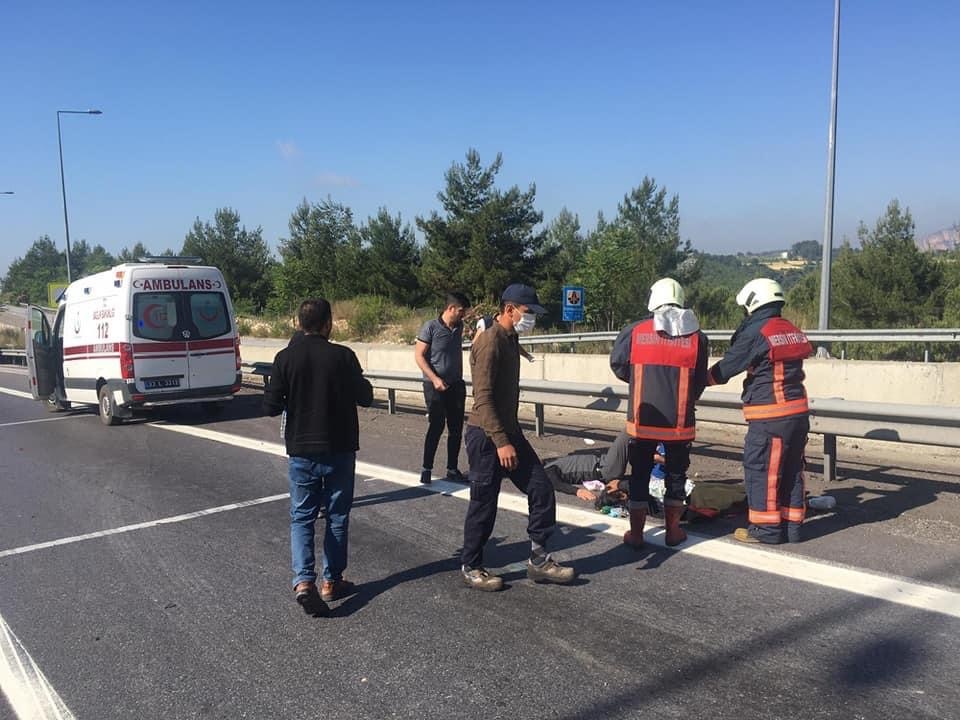 Pozantı - Tarsus Otoyolun Damlama Mevkinde Meydana Gelen Kazada 3 Yaşındaki Çocuk Hayatını Kaybetti
