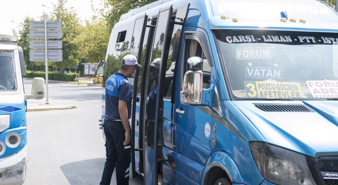 Zabıta Ekipleri, Yeni Normalleşme Sürecinde de Toplu Taşıma Araçlarını Denetliyor! Araçlarda Temizlik, Hijyen ve Maske Kullanımı Konusunda Denetim Yapıldı