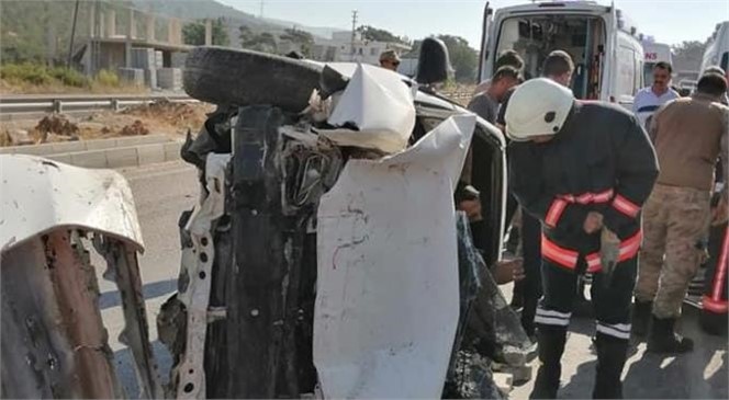 Mersin Silifke - Antalya Yolunda Meydana Gelen Trafik Kazasında Otomobil Hurdaya Döndü