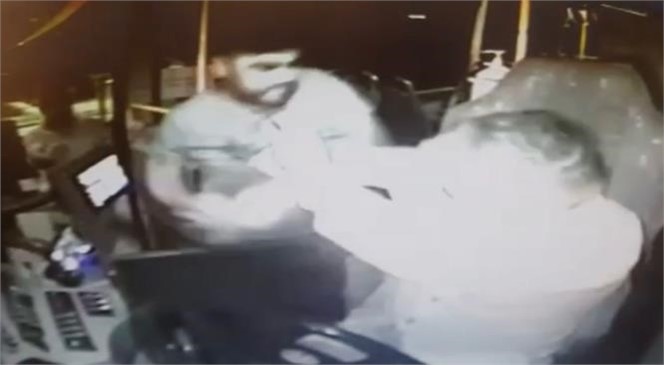 Mersin Tarsus’ta Kendilerini Maske Takma Konusunda Uyaran Otobüs Şoförünü Dövdüler