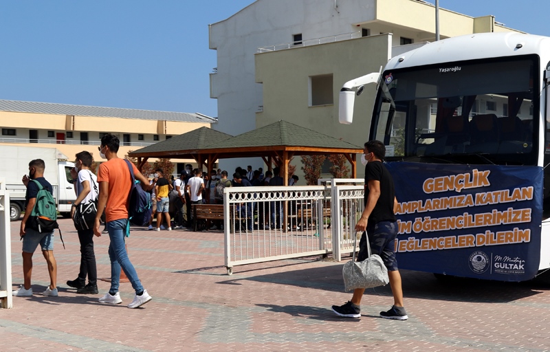 Akdenizli Gençler Yaz Kampında! Kız Öğrencilerin Ardından Erkek Öğrenciler de Gönüllerince Bir Tatil Yapabilecekler