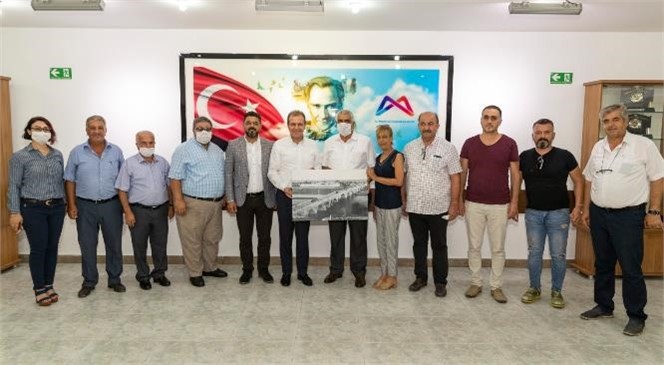 Büyükşehir Belediye Başkanı Seçer, Akdeniz Bölgesi Muhtar Temsilcileri İle Buluştu
