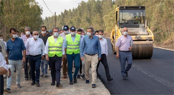 Mersin Büyükşehir Belediye Başkanı Vahap Seçer, Tarsus’ta Bazı İnceleme ve Ziyaretlerde Bulundu, Yurttaşlarla Bir Araya Geldi