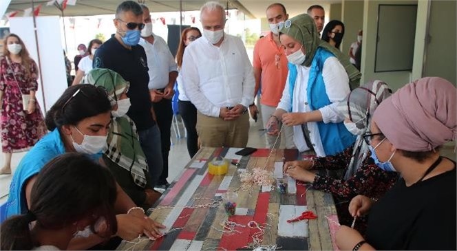 Akdeniz Belediye Başkanı Gültak, Yaz Kampındaki Şehit Ailelerini Ziyaret Etti