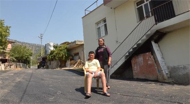 Mersin Büyükşehir Belediyesi Asfalt Ekipleri, Özel Çocuğumuz Remzi İçin Seferber Oldu