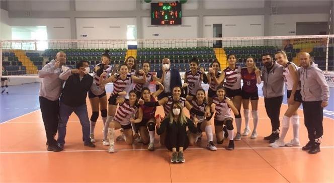 2. Lig’de Mücadele Eden Kadınlar Voleybol Takımı Maçları Galibiyetle Taçlandırıyor