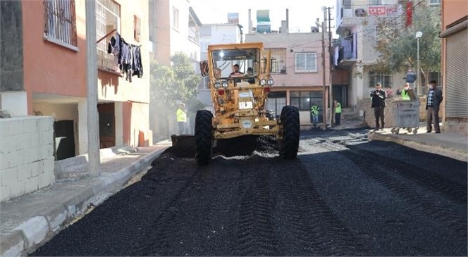 Toroslar'da Asfalt Çalışmaları Memnuniyet Yaratıyor