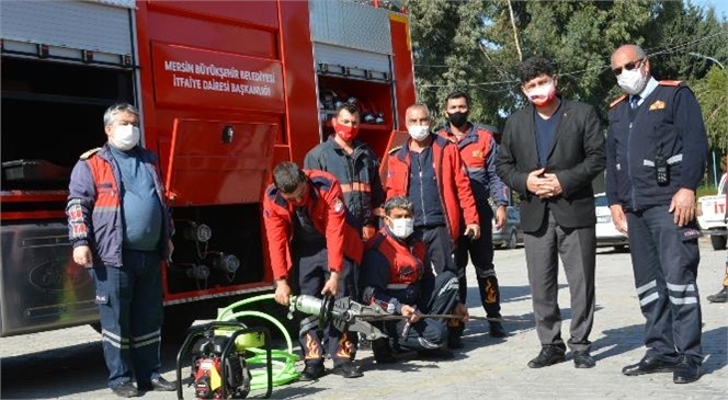 İtfaiye Hizmetlerinin Altyapısı Güçlendiriliyor! Mersin Büyükşehir İtfaiyesi Tarsus Grup Amirliğine Yeni Hizmet Aracı