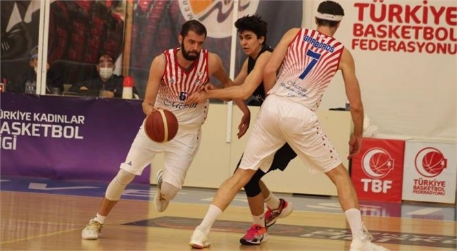 Büyükşehir GSK Erkek Basket Takımı Çeyrek Finalde