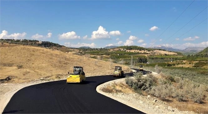 Mersinli Üreticinin Yol Sorununu Büyükşehir Çözüyor