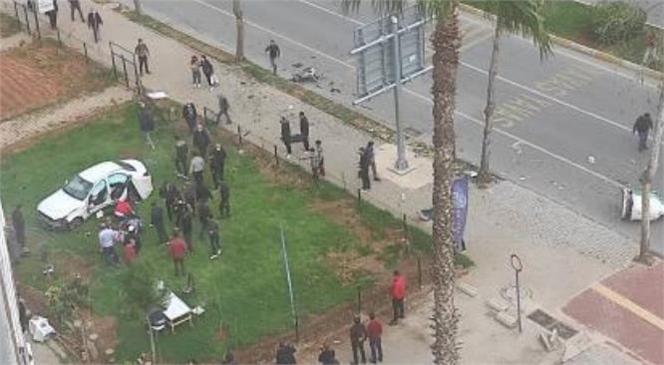 Mersin'de Meydana Gelen Kazada Bahçeye Uçan Araçtaki Yaralıları Vatandaşlar Kurtardı