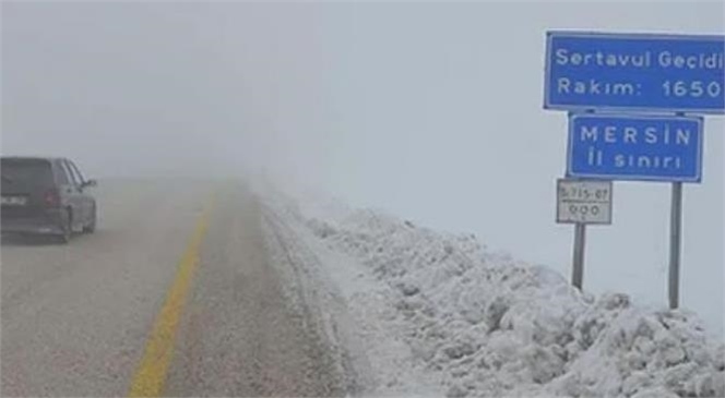 Şiddetli Tipi Sertavul Geçidini Trafiğe Kapattı