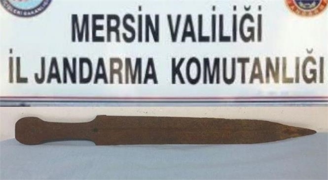 Mersin Tarsus'da Bir İş Yerine Yapılan Operasyonda Tarihi Eser Ele Geçirildi