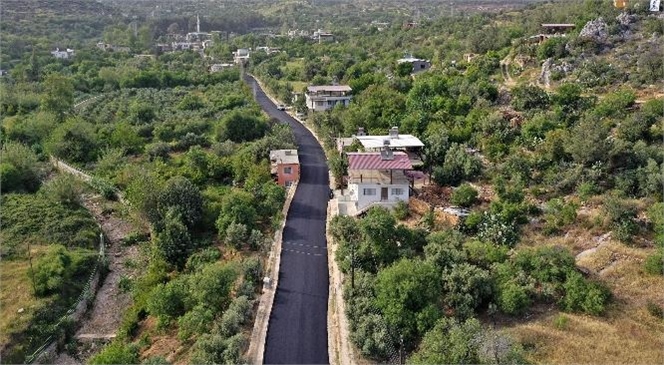 Büyükeceli Mahalle Yolu Asfaltlandı, Vatandaşlar Rahat Nefes Aldı