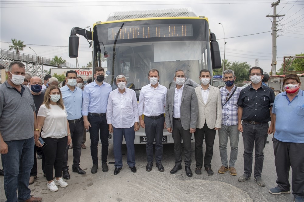 Mersin Büyükşehir Belediye Başkanı Vahap Seçer, Cuma Günkü Mesaisini Tarsus İlçesine Ayırdı