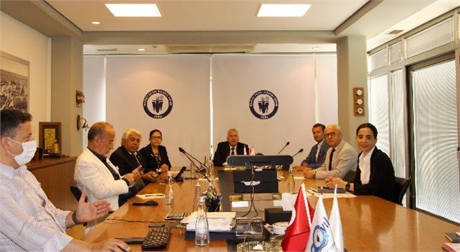 Mersin Deniz Ticaret Odası (MDTO) İle Kıbrıs Türk Ticaret Odası (KTTO) Arasında "Kardeş Oda" Protokolü İmzalandı.