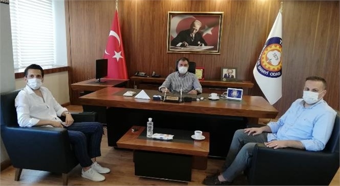 Genç Girişimciler "Fikir Otobüsü Projesi''ni Anlattı