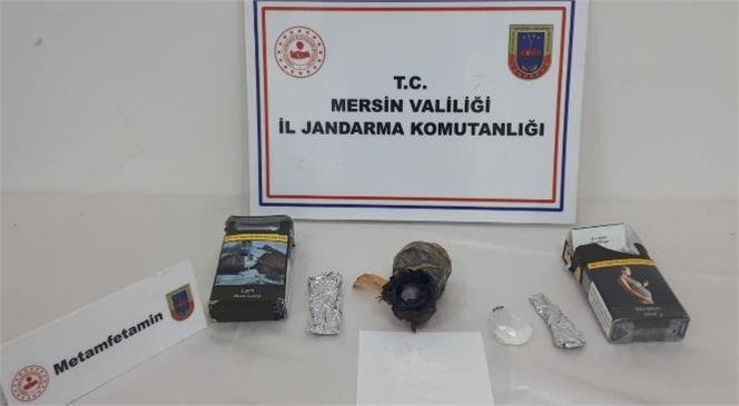 Mersin Tarsus’ta Bir Araçta Yapılan Aramada 50 Gr Uyuşturucu Maddesi Ele Geçirildi
