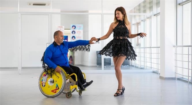 Engeller Dans Etmeye Engel Değil! Mersin Büyükşehir’i Antalya’daki Dans Yarışmasında Kenan Özkan Temsil Edecek