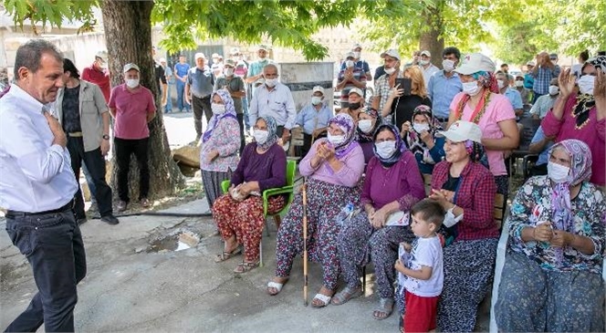 Silifke’nin 7 Mahallesini Gezen Seçer, Vatandaşlara "İyi Bayramlar" Diledi