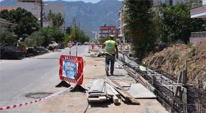 MESKİ, Bozyazı’ya Yeni Yağmursuyu Hattı Kazandırıyor