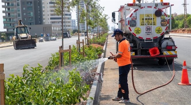 Mersin Büyükşehir’den 4. Çevre Yolu’nda Peyzaj Çalışması