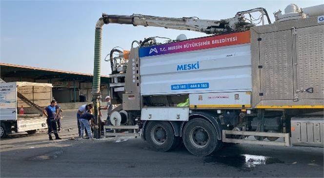 Mersin Büyükşehir’in Tarsus Hal Kompleksi’ndeki Altyapı Güçlendirme Çalışmaları Sürüyor