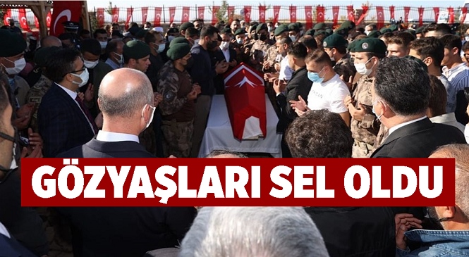 Şehit Özel Harekat Polisi Cihat Şahin Elazığ’da Son Yolculuğuna Uğurlandı