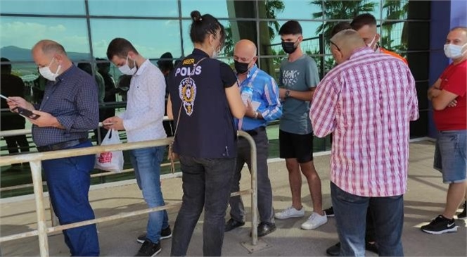 Mersin'de Vatandaşlara 'siberay' Projesi Anlatılıyor