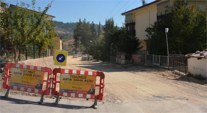 Mersin Büyükşehir, Gülek Mahallesi’nde Kapsamlı Yol Çalışması Yürütüyor