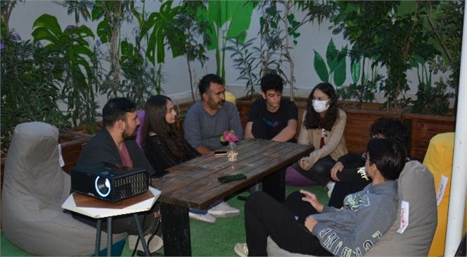 Mersin Büyükşehir’in Kadın ve Çocuk Bilim, Teknoloji Atölyesi Öğrencilerinden Türkiye Çapında Derece