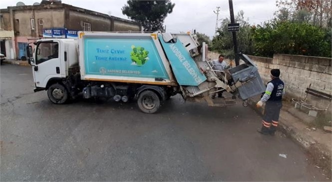 Akdeniz Belediyesi, Vatandaşların Temiz ve Sağlıklı Bir Çevrede Yaşamlarını Sürdürebilmeleri İçin Yıpranan Çöp Konteynırlarını Yeniliyor