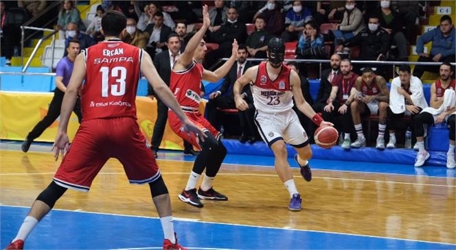 Büyükşehir Msk Kadın ve Erkek Basketbol Takımları Sevindirdi