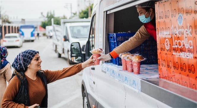 ‘1 Ekmek 1 Çorba’ Vatandaşların İçini Isıtmaya Devam Ediyor